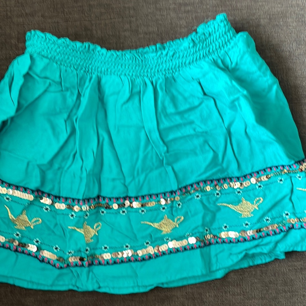 Girls clothing